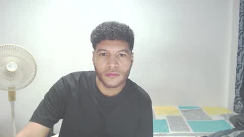 milano1130 online show from March 22, 1:42 am