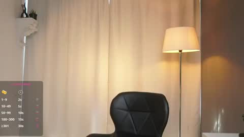 MILAN SANTANA online show from June 21, 9:32 pm
