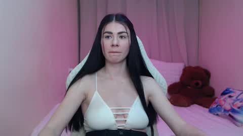 milasecretsss online show from March 13, 1:47 pm