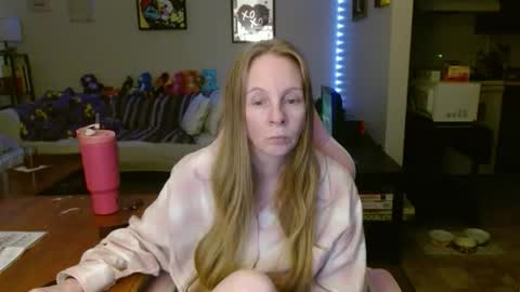 Mila online show from February 25, 10:46 pm