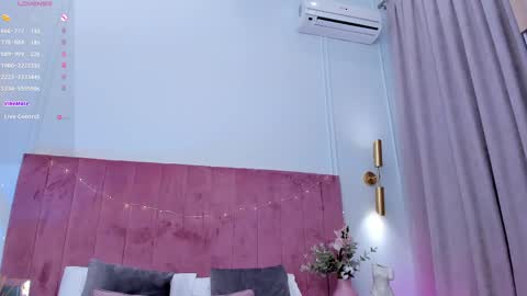 Mia online show from March 8, 8:55 am