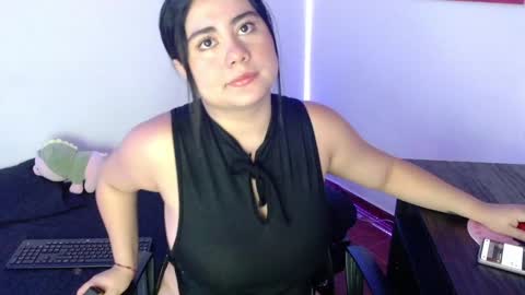   Mila Williams online show from December 13, 2:05 pm