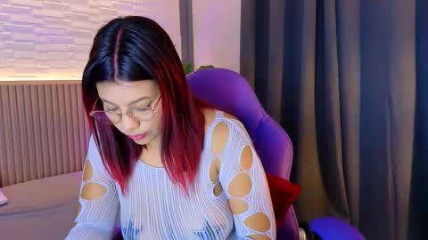 milena_lawson online show from November 15, 11:34 am