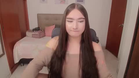 Miley online show from March 6, 4:17 pm