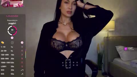 M online show from March 17, 11:37 am