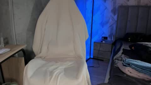 Maria online show from March 15, 10:40 am