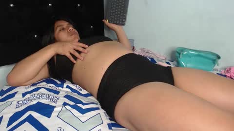 Anay velez online show from March 21, 8:19 am