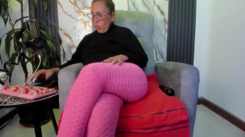 Milf Brend online show from February 8, 3:43 am