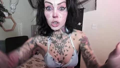 Isabella online show from January 14, 1:52 pm