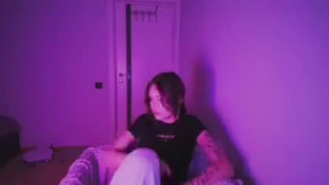 milipia online show from June 21, 8:37 pm