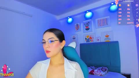 S O F I A online show from December 19, 11:06 am