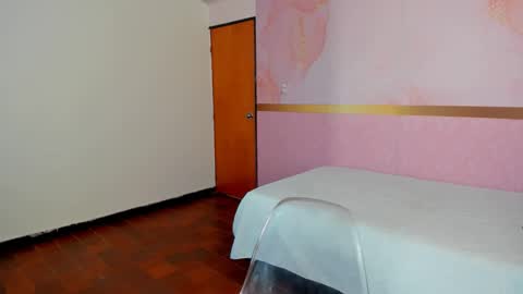 S O F I A online show from September 17, 12:19 pm