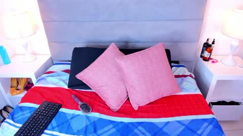 milky__boobs699 online show from April 9, 1:06 pm