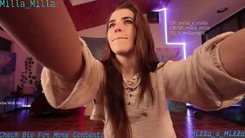 milla_milla online show from November 23, 5:27 am