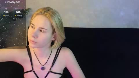 Hello  Im Mila online show from January 7, 1:32 am