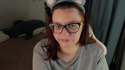 Milla online show from April 6, 9:27 pm