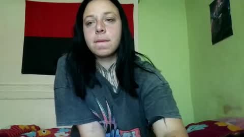 MillaSourretY online show from June 14, 7:54 am