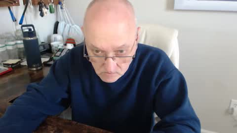 millenium0129 online show from October 23, 6:09 pm