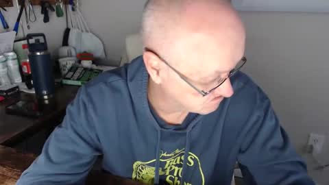 millenium0129 online show from November 30, 7:21 pm