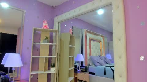millers_rousse online show from June 9, 12:49 pm