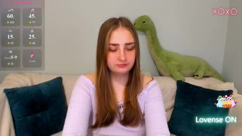 millibrooksss online show from April 24, 1:40 am