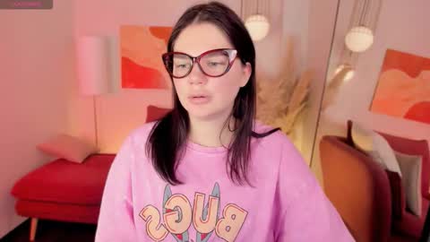 Welcome My name is Tina online show from February 5, 4:10 pm