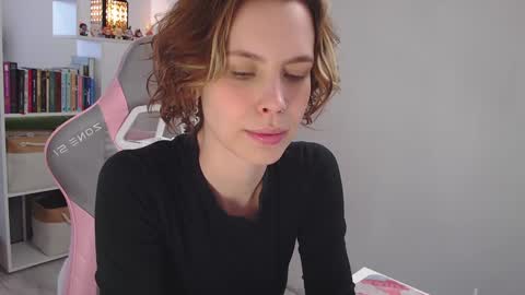 Milly online show from February 1, 7:05 am