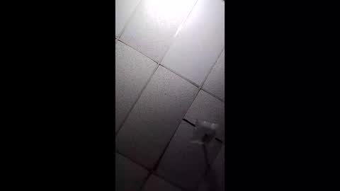 miloanj online show from November 6, 10:13 pm