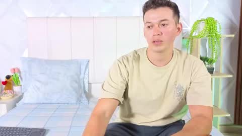 mily_and_mateo online show from May 24, 2:52 am