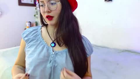 mily_baker online show from February 13, 1:53 am