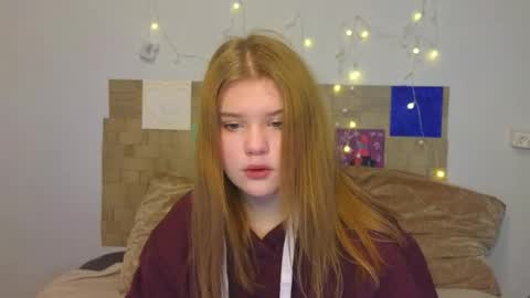 hi Im Mina  online show from May 14, 6:44 am