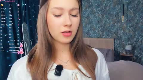 Mindi online show from January 11, 7:36 am