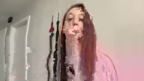 Snapshot of minnyminx chatting on October 29, 6:19 pm Minx online show from October 29, 6:19 pm