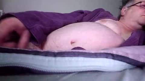 Snapshot of minos60200 chatting on December 4, 12:57 am Stephano online show from December 4, 12:57 am