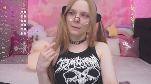 Vikki online show from February 7, 6:24 am