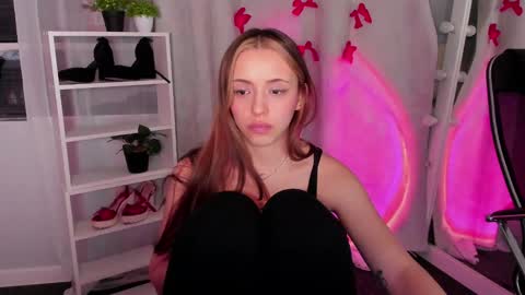 Snapshot of mipsymipson chatting on February 25, 4:14 pm NEXT STREAM NOVEMBER  27282930 online show from February 25, 4:14 pm