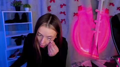 Snapshot of mipsymipson chatting on March 7, 1:07 pm NEXT STREAM NOVEMBER  27282930 online show from March 7, 1:07 pm