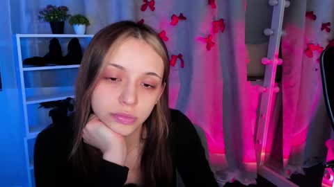 Snapshot of mipsymipson chatting on March 6, 9:58 am NEXT STREAM NOVEMBER  27282930 online show from March 6, 9:58 am