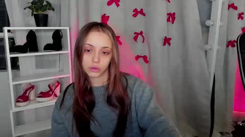 Snapshot of mipsymipson chatting on February 9, 10:09 am NEXT STREAM NOVEMBER  27282930 online show from February 9, 10:09 am