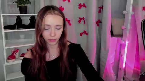 Snapshot of mipsymipson chatting on February 11, 1:20 pm NEXT STREAM NOVEMBER  27282930 online show from February 11, 1:20 pm