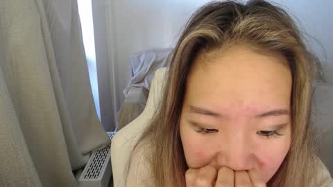 mira_g online show from September 23, 12:54 pm