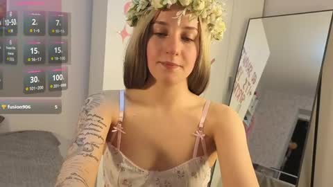 Cassie online show from April 14, 5:05 pm