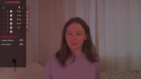 Kira online show from December 16, 9:48 am