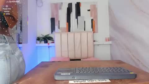 Miranda online show from December 2, 12:25 pm