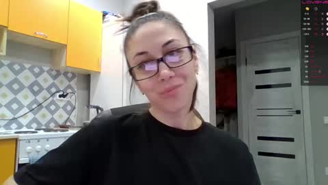 MIRANDA online show from November 10, 3:59 pm