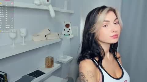 My name is Adele online show from November 24, 7:40 am