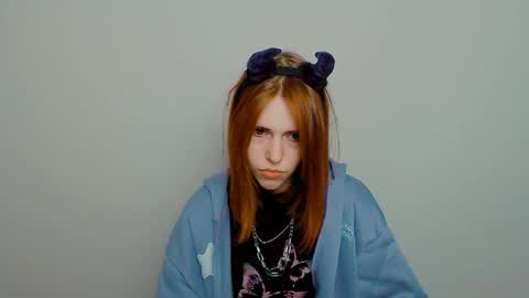 Snapshot of misaki_chan_ chatting on October 10, 9:19 pm misaki_chan_ online show from October 10, 9:19 pm