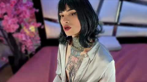     online show from February 27, 1:15 pm