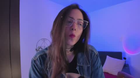 KRAVE  online show from April 8, 10:35 pm