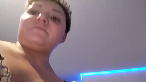 Misisssex online show from August 6, 9:02 pm